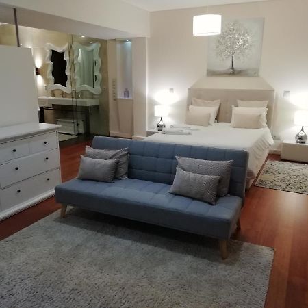 Luxury Central Apartment With Rooftop By Great&Cosy Порто Екстериор снимка