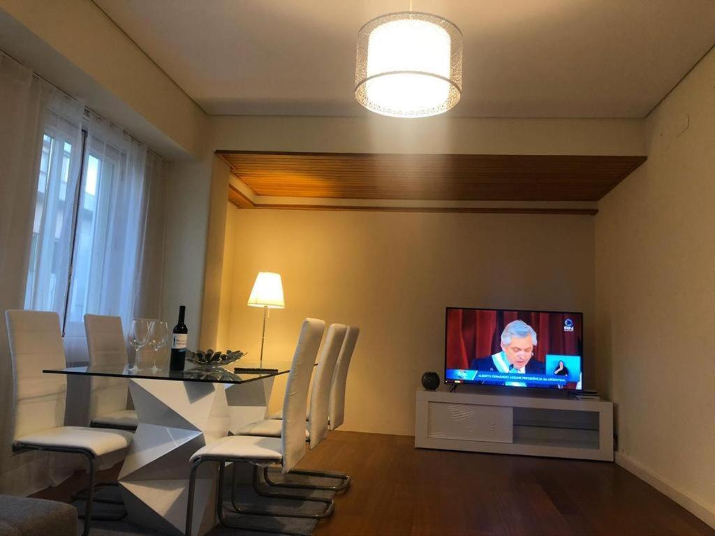 Luxury Central Apartment With Rooftop By Great&Cosy Порто Екстериор снимка