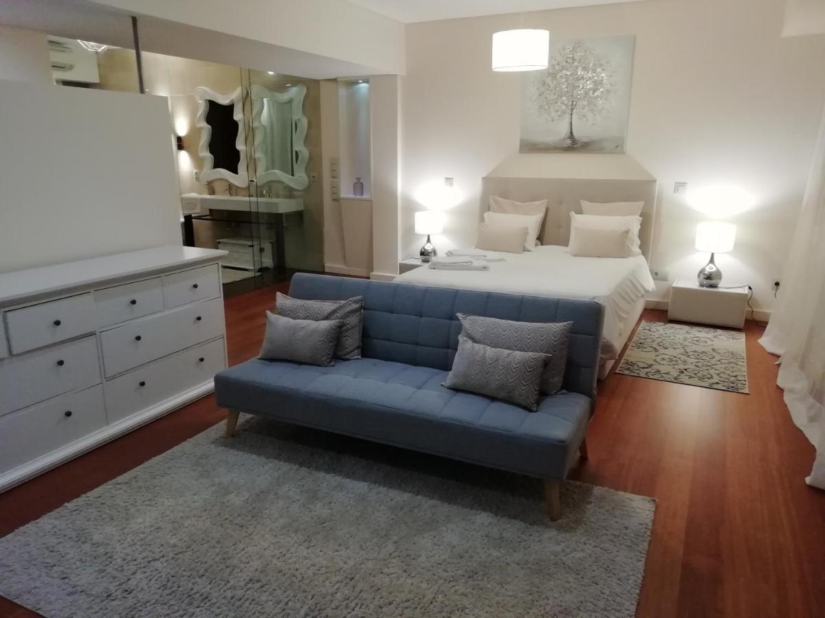 Luxury Central Apartment With Rooftop By Great&Cosy Порто Екстериор снимка